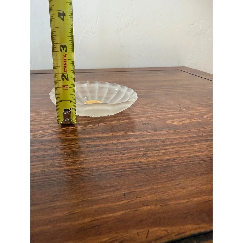 Vintage Frosted Glass Scalloped Seashell Trinket Dish Made in England Clear 4.5